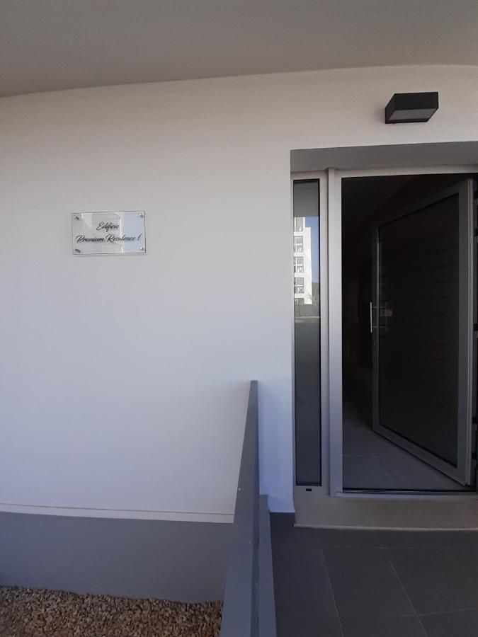 Agosto Azul Flat In Praia Da Rocha Портиман Екстериор снимка